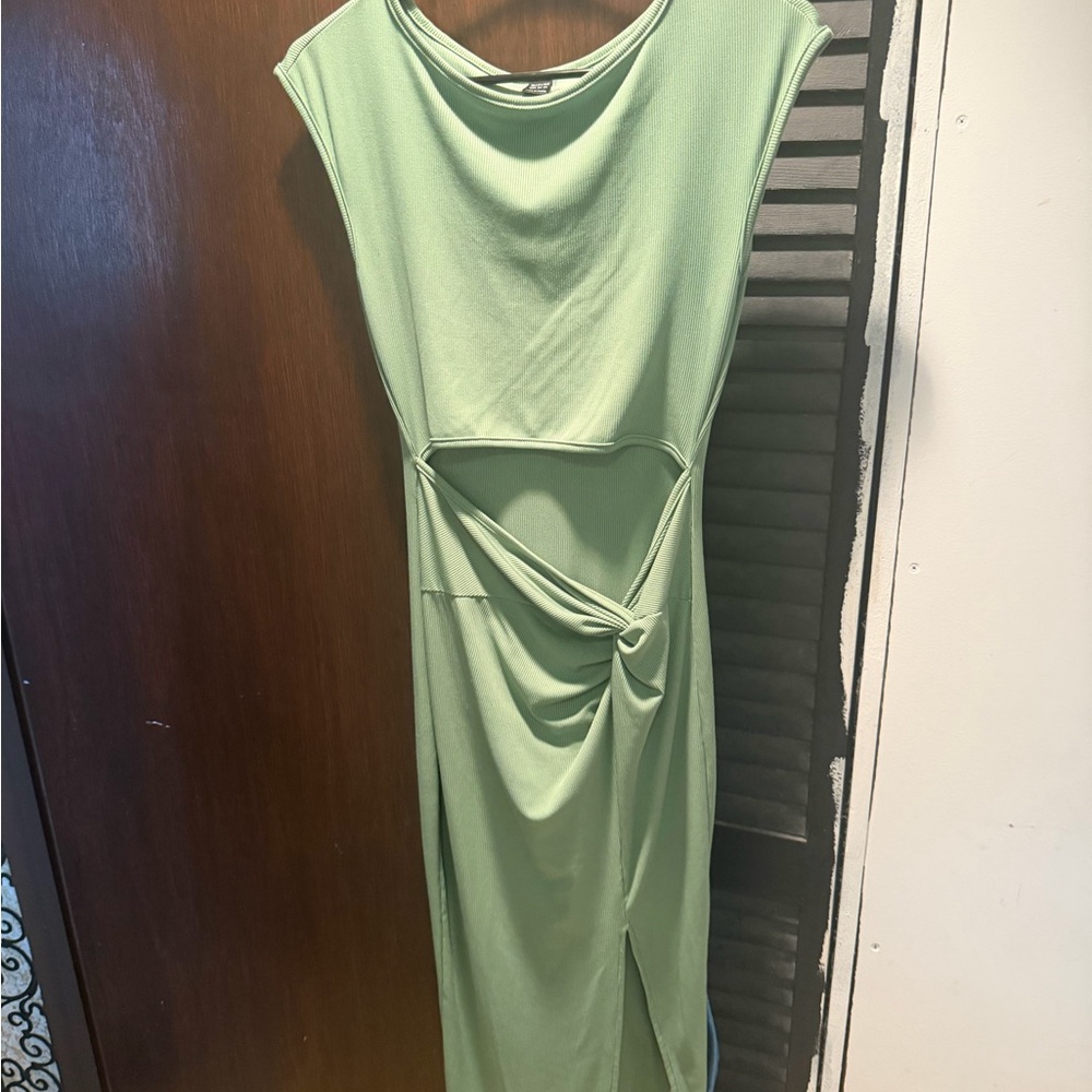 Sleeveless Knot-Detail Mint Green Dress size medium women’s